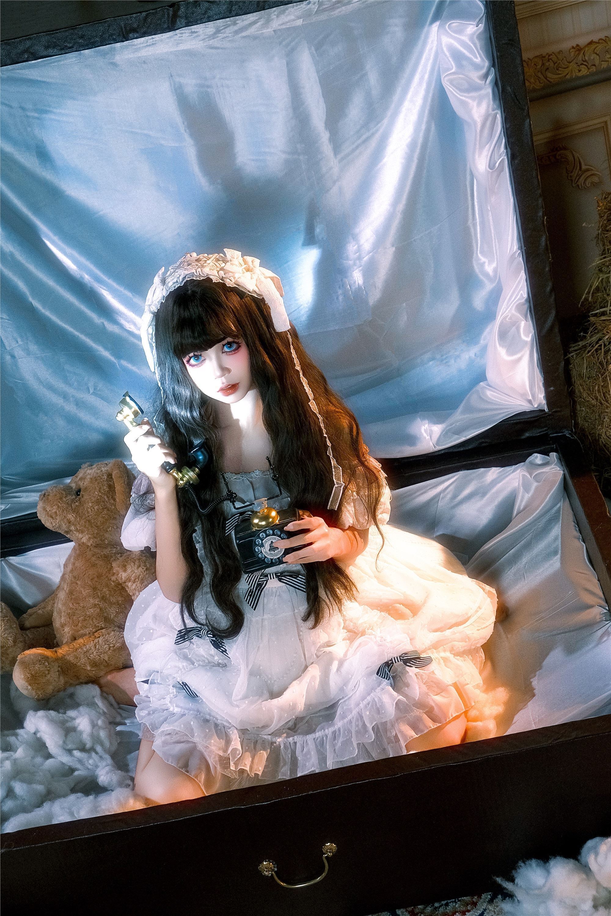 YITUYU艺图语 2025.01.21 皮箱里面的洋娃娃 蘑菇